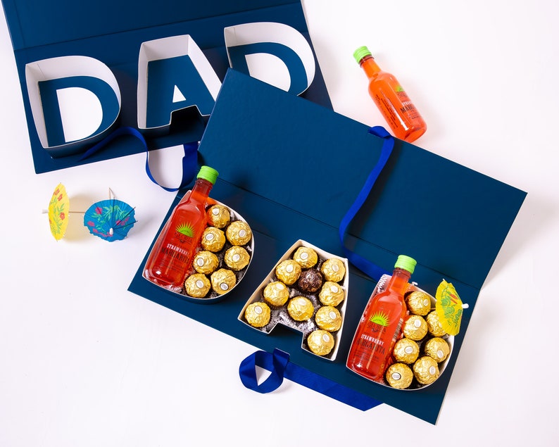 Coffret cadeau " Je t'aime " remplissable pour la fête des pères et autres occasions importants pour les papas